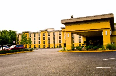 La Quinta Inn & Suites - Exterior 3