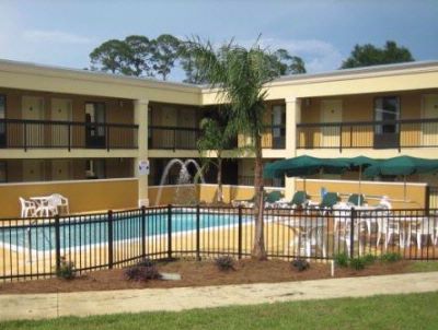 Quality Inn & Suites Statesboro - 