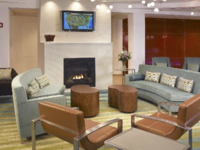 Springhill Suites by Marriott - Lobby