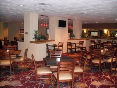 Holiday Inn - Double Queen Room