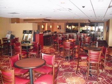 Holiday Inn - Game Room