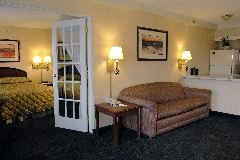 Hotel Trinity Innsuites - 