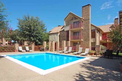 Hawthorn Suites Dallas Market Center - 