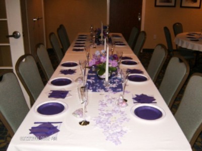 Holiday Inn Express - 