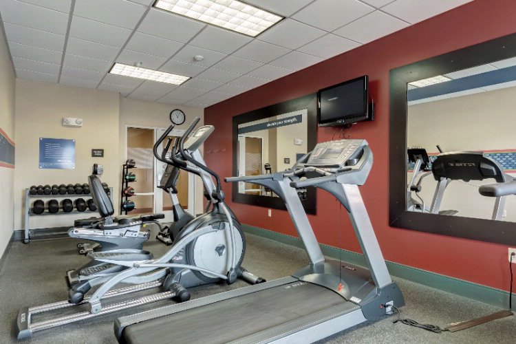Hampton Inn - 24 Hour Fitness Center