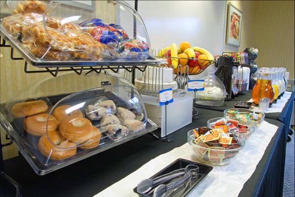 Comfort Inn Dorval - 
