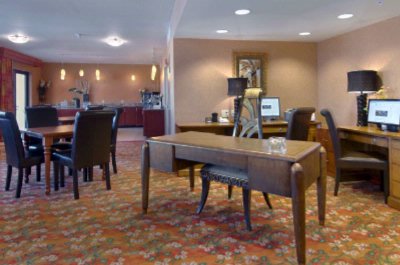 Hilton Carillon Park - Executive Level Lounge
