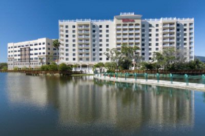 Hilton Carillon Park - Hotel Is Located On Lake Carillon & Nature Preserve