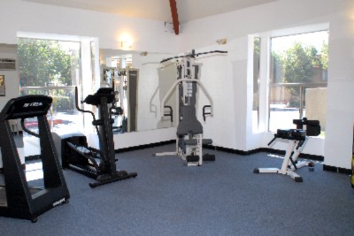 Guesthouse Int'l Inn & Suites - 