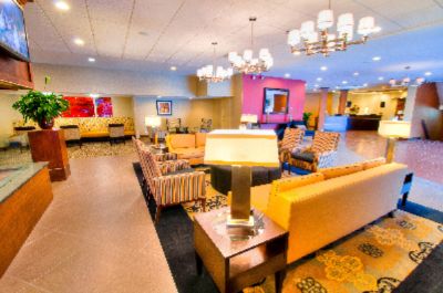 Holiday Inn Brownstone Hotel & Conference Center - Lobby And Front Desk