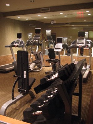Holiday Inn Manhattan View - Fitness Center