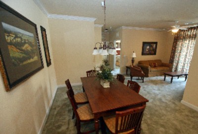Tuscana Resort - Dinning Room