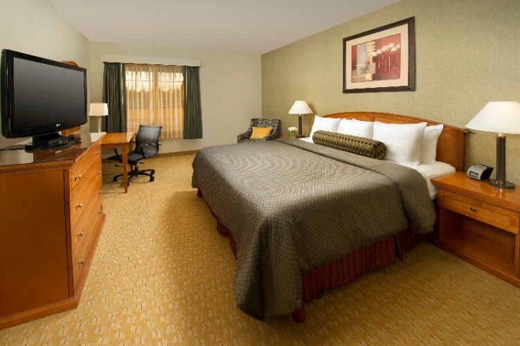 Redmond Inn - 