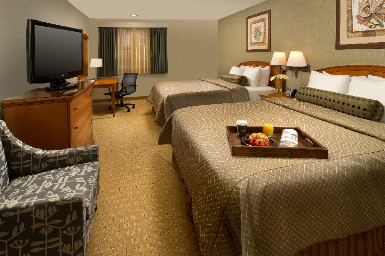 Redmond Inn - 