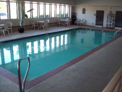 Wingate by Wyndham - Indoor Swimming Pool