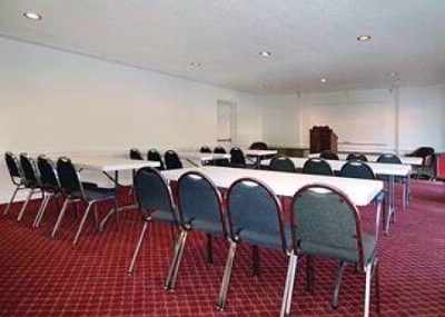 Quality Inn - Meeting Room