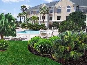 Hawthorn Suites Orlando Airport - 