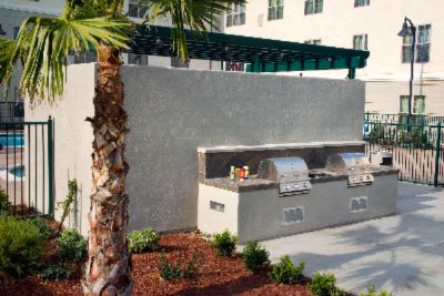 Homewood Suites - 