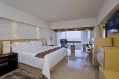 Sheraton Buganvilias Resort & Convention Center - Club Level Room King View