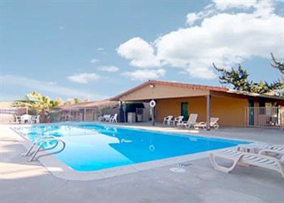 Rodeway Inn - 