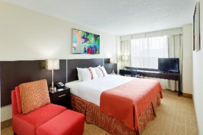 Days Hotel & Conference Centre - 
