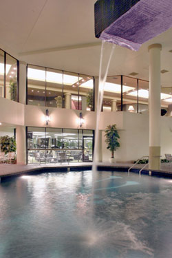 Omni Newport News Hotel - 