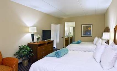 Homewood Suites by Hilton Virginia Beach - Two Queens Suite