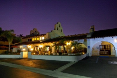 Holiday Inn Express - 