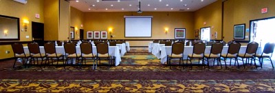 Holiday Inn Express - 