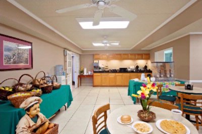 Americas Best Value Inn & Suites - 