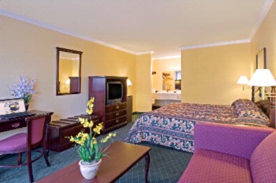 Americas Best Value Inn & Suites - 