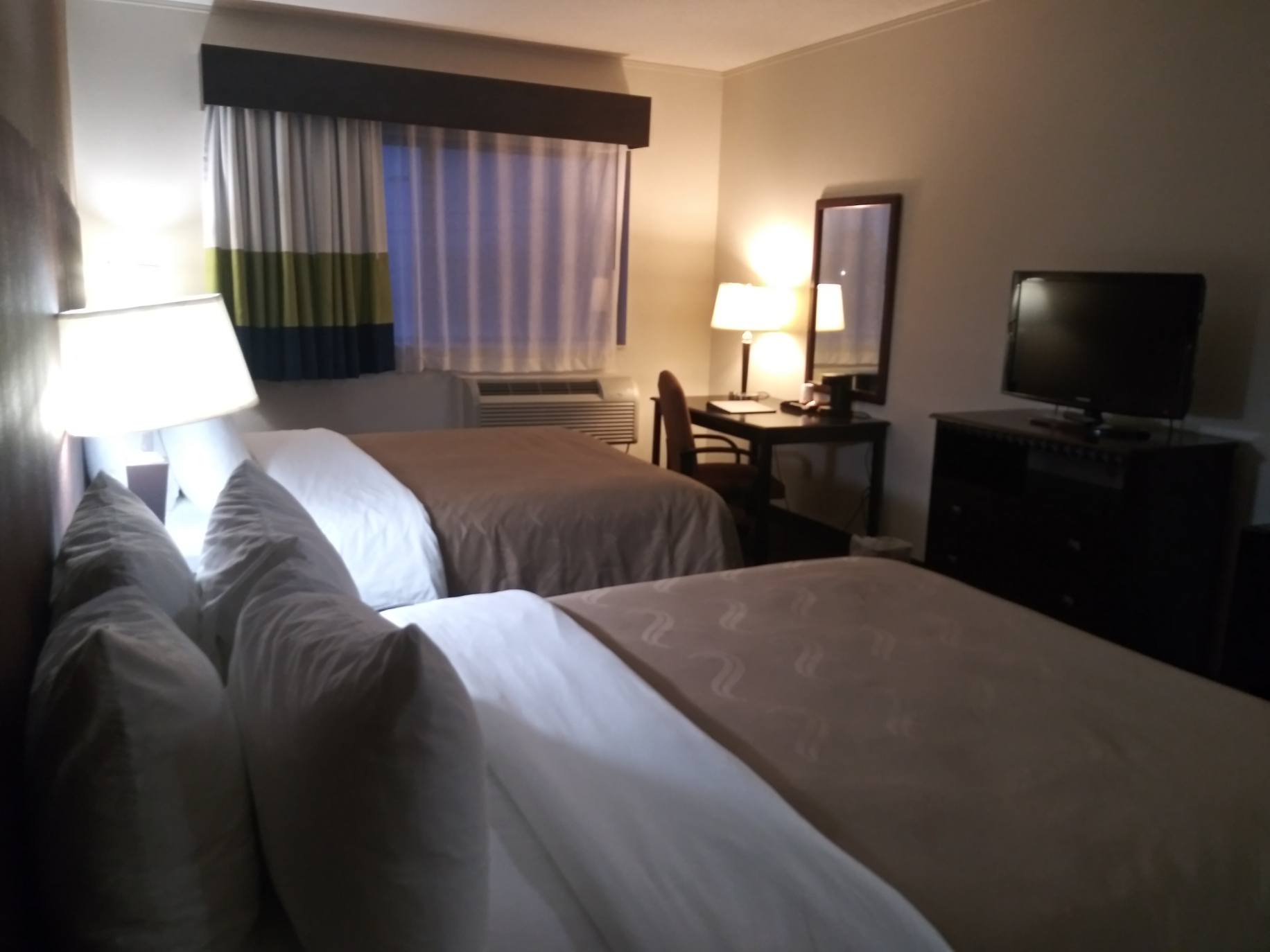 Comfort Inn of Waterford - King Whirpool Room