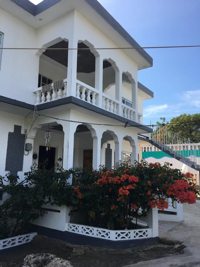 Tropical Breeze - Outside Of The Villa
