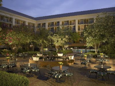 Sheraton Music City - Courtyard