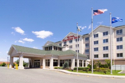 Hilton Garden Inn - 