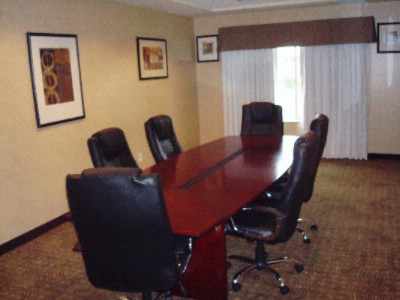 Holiday Inn Express Clovis - Modern Board Room Available At Competative Rates!