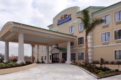 Baymont Inn & Suites Bush Intercontinent Airport - Hotel Exterior