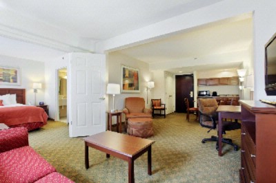 Wingate by Wyndham Tampa Near Usf / Busch Gardens - 