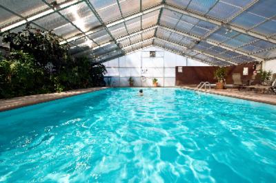 Lamplighter Inn - Indoor Heated Pool And Hot Tub