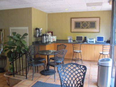 Best Western Seville Plaza Hotel - 