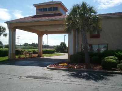 Quality Inn & Suites - 