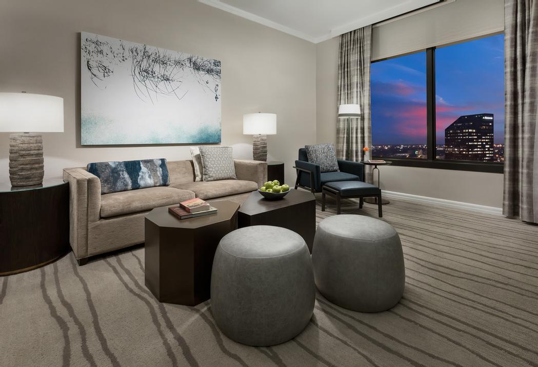 The Westin New Orleans Canal Place - Deluxe King Guest Room