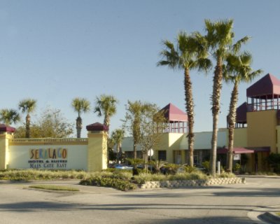 Image of Seralago Hotel & Suites Main Gate East