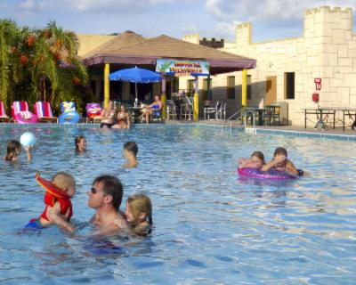 Seralago Hotel & Suites Main Gate East - 
