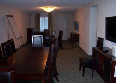 Quality Inn & Suites - Meeting Room