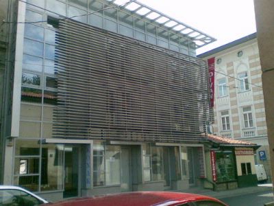 B & B Divan - 