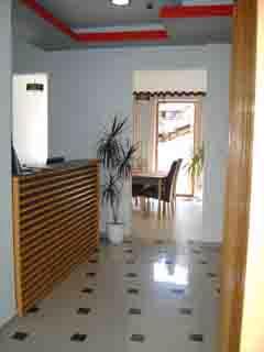 B & B Divan - 