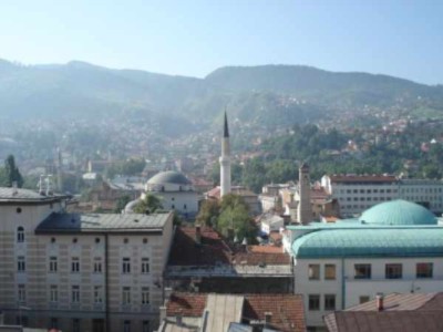 B & B Divan - 