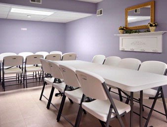 Super 8 - Conference Room