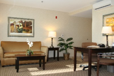 Hampton Inn & Suites Oakland Airport Alameda - Studio Suite